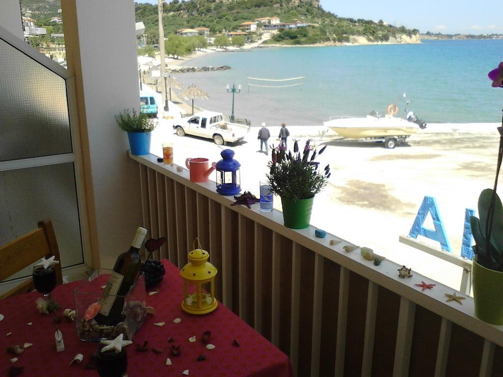 Apartamento Ocean Breeze Keri Habitación foto